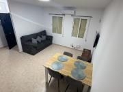 Casa Amplia con 4 Dormitorios y Gran Salón