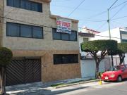 Casa amplia cono todos los servicios