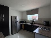 CASA AMPLIA DE 2 PISOS EN FRAC LAS AMERICAS