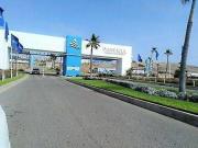 Casa amplia de 3 recamaras en complejo privado punta...