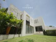 CASA AMPLIA DE LUJO EN VENTA, EXCLUSIVA ZONA, VALLE...