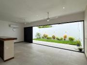 Casa amplia en Aqua Residencial / Spacious home in Aqua...