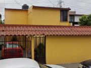 Casa Amplia en El Coyol, Gustavo A. Madero OPORTUNIDAD...