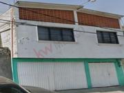 Casa amplia en El Manto, ideal para familias grandes o...