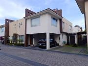 Casa amplia en fraccionamiento privado. Excelente...