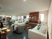 Casa amplia en fraccionamiento privado. Excelente...