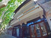 Casa amplia en venta apta para vivienda o uso comercial...
