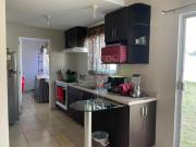 Casa Amplia en Venta en Fraccionamiento Privado Frente a...