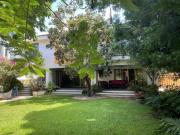 Casa amplia en venta en Villa Magna gran jardín Zapopan