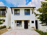 Casa Amplia Estancia, en Venta en El Refugio, Querétaro