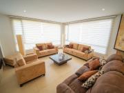 Casa Amplia Independiente con jardín y área BBQ en...