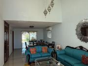 Casa amplia tres habitaciones Temoz?n Norte