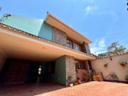 CASA Amplia y Amoblada EN RENTA Estratégicamente ubicada...