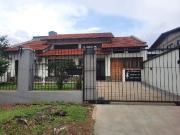 ¡Casa Amplia y Bien Ubicada en Oberá!