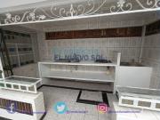 CASA AMPLIA Y CENTRAL DE DOS PLANTAS