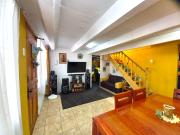 CASA AMPLIADA Y REGULARIZADA CON 4D 1B 2E