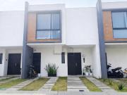 Casa Amuebla en AUREA cerca del aeropuerto de Toluca y...