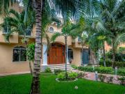 CASA AMUEBLADA 4 RECAMARAS CON ALBERCA Y JARDIN EN CANCUN