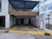 Casa amueblada Burdeos Rancho Santa M?nica en renta Casa amueblada Burdeos Rancho Santa M?nica en renta