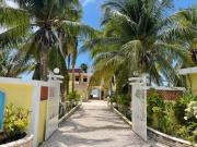 Casa Amueblada con 5 Rec?maras Frente al Mar de...