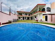 Casa amueblada con alberca en renta en Cuernavaca, Morelos
