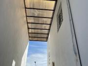 Casa amueblada con piscina en renta