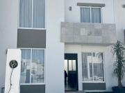 CASA AMUEBLADA CON RECAMARA EN PLANTA BAJA EN RENTA