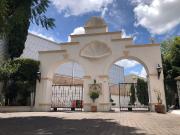 Casa Amueblada de 3 Recámaras y Cuarto de Servicio...