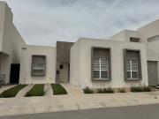 CASA AMUEBLADA DE UN PISO EN RENTA EN RESERVA ORIENTE