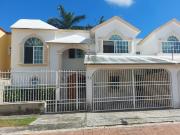 Casa Amueblada en Cerrada Contoy