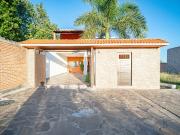 HERMOSA CASA UBICADA EN COLONIA TULIPANES EN EL GRULLO