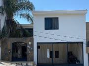 CASA AMUEBLADA EN CUMBRES 6 SECTOR