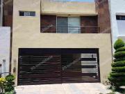 Casa Amueblada en paseo de cumbres