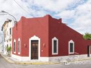 Casa amueblada en renta a tan sólo una calle de Paseo...