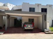 CASA AMUEBLADA EN RENTA CERCA DE LA UNIVERSIDAD