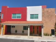 Casa amueblada en renta con amenidades en Centro Sur,...