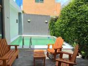 Casa amueblada en renta de 3 recámaras en Santa María...