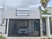 | Casa amueblada en renta de 3 recámaras en Santa María...