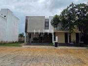 Casa Amueblada en Renta en Arbolada