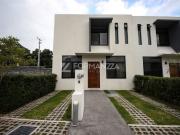 Casa Amueblada en Renta en Bamboo Living en Colima