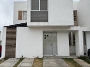 CASA AMUEBLADA EN RENTA EN BURDEOS RESIDENCIAL AL SUR EN...