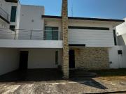 Casa amueblada en renta en Ciudad del Carmen Residencial...