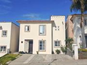 Casa Amueblada en Renta en Condominio, Cumbres del Lago...