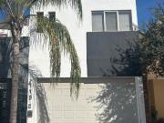 CASA AMUEBLADA EN RENTA EN CONTRY SUR, MONTERREY