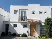 CASA AMUEBLADA EN RENTA EN EL CASTAÑO