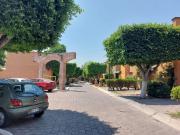 Casa Amueblada en RENTA en el Corazón del Centro...