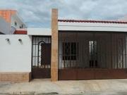 CASA AMUEBLADA EN RENTA EN FRACC. LAS AMERICAS DE 2...