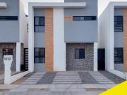 Casa Amueblada en Renta en Jard?n Real Residencial