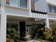 Casa amueblada en renta en Jardines del Sur 3, Canc?n