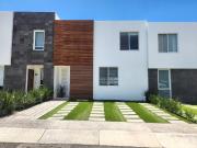 Casa amueblada en renta en Juriquilla Santa Fe